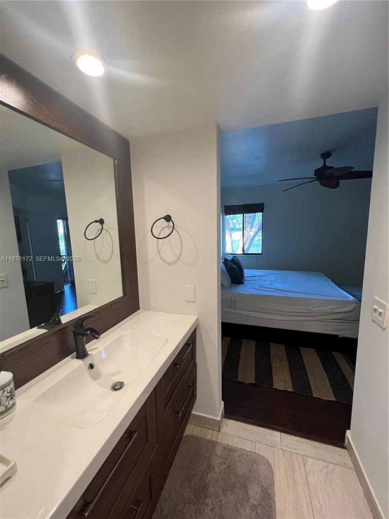 5533 Courtyard Dr , Unit 5533, Margate, FL 33063 Photo