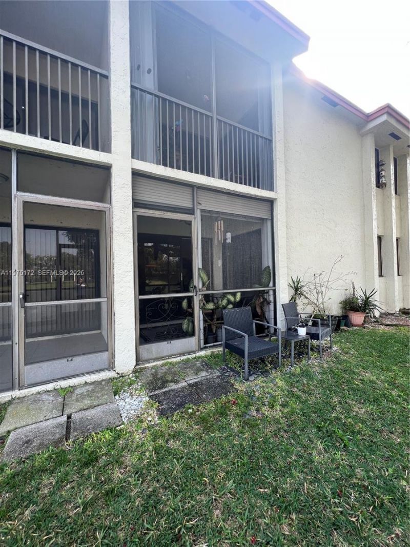 5533 Courtyard Dr , Unit 5533, Margate, FL 33063 Photo