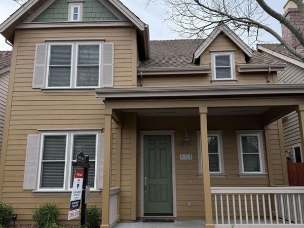 3198 3198 S Front St, Hercules, CA 94547