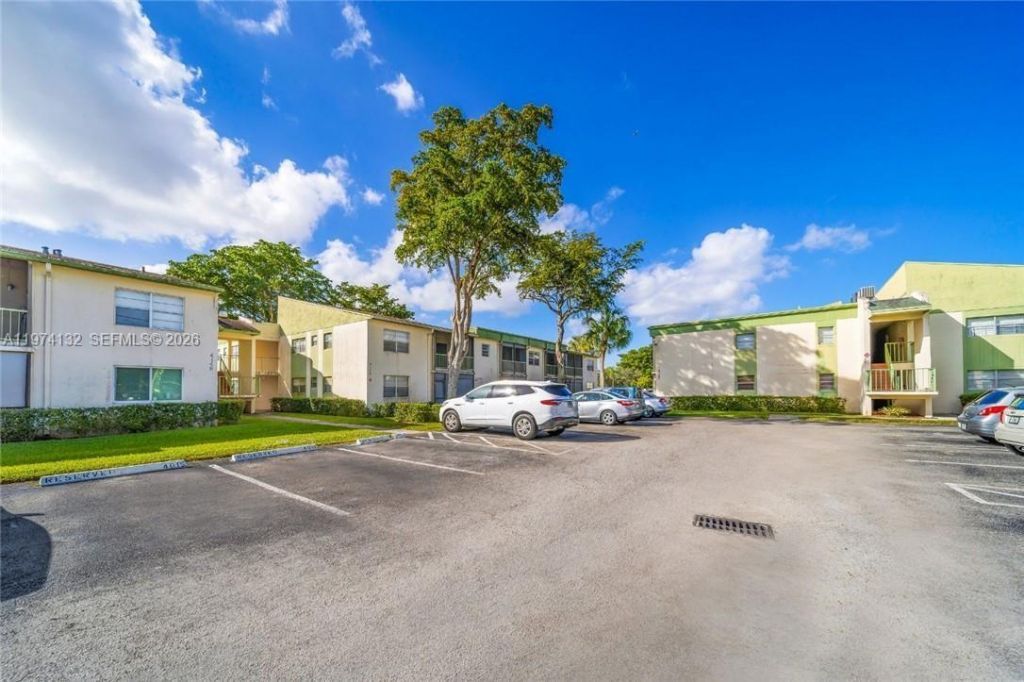 4149 NW 90th Ave , Unit 202, Coral Springs, FL 33065 Photo