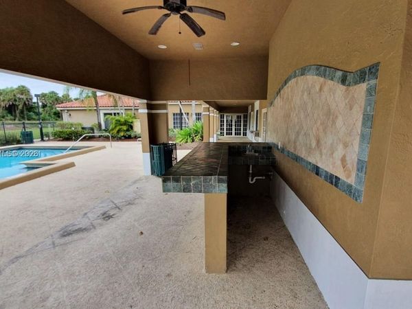 1251 N Benoist Farms Rd, Unit 304, West Palm Beach, FL 33411