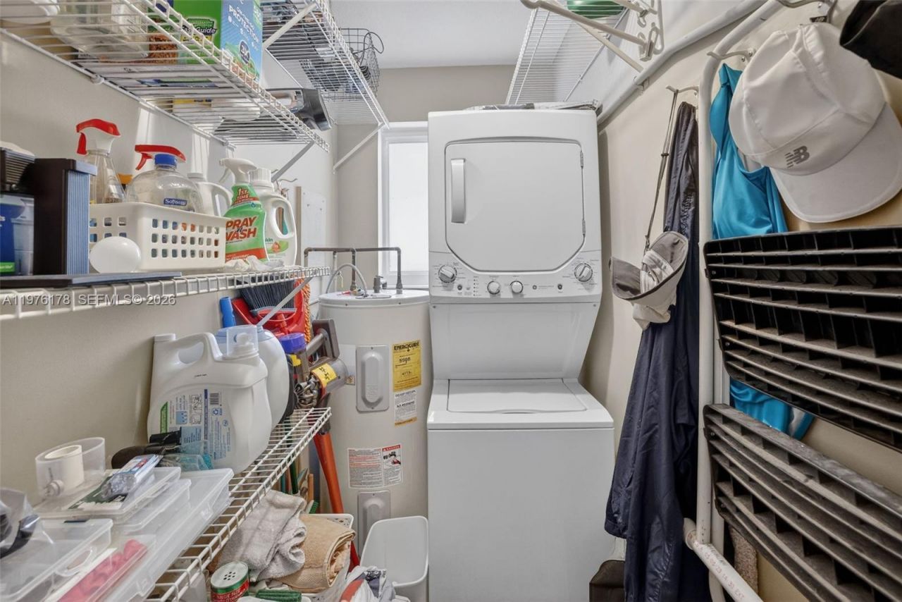 180 Isle Of Venice Dr , Unit 121, Fort Lauderdale, FL 33301 Photo