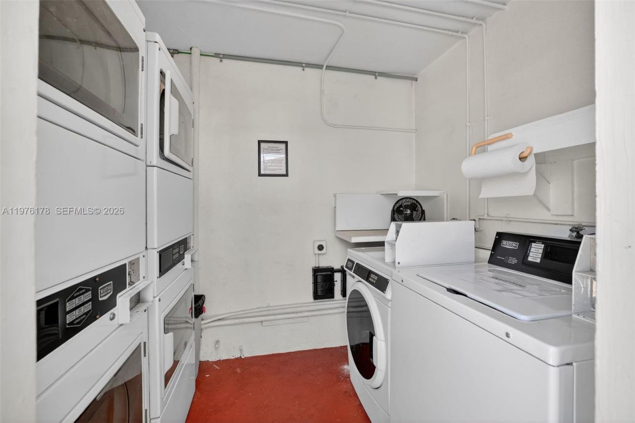 180 Isle Of Venice Dr , Unit 121, Fort Lauderdale, FL 33301 Photo