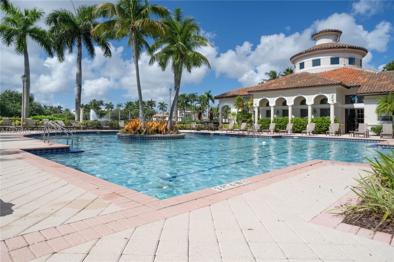 1547 Mariner Way, Hollywood, FL 33019 Photo