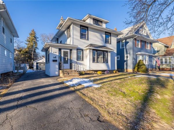 230 Laurelton Road , Rochester, NY 14609