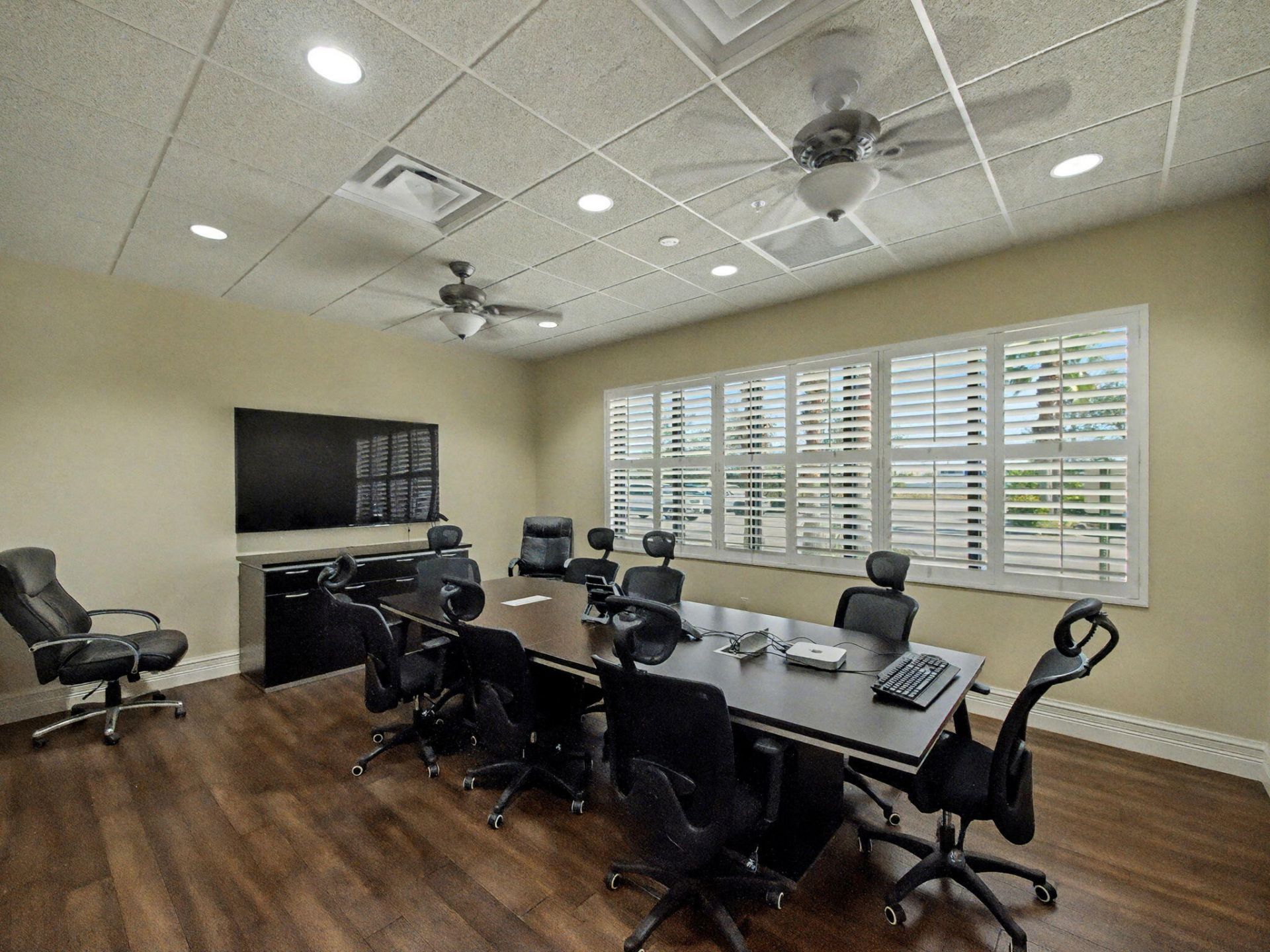 6861 Garden Road, Riviera Beach, FL 33404 Photo