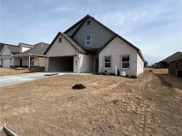 2303 Lexington Street, Siloam Springs, AR 72761