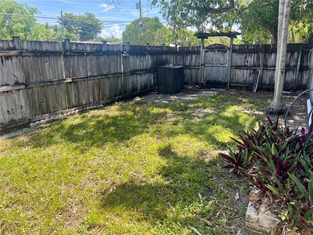 630 NE 15th Ct, Fort Lauderdale, FL 33304 Photo