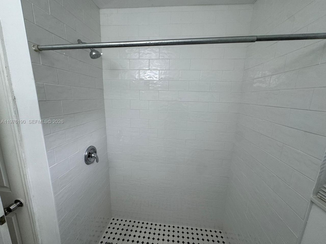 630 NE 15th Ct, Fort Lauderdale, FL 33304 Photo