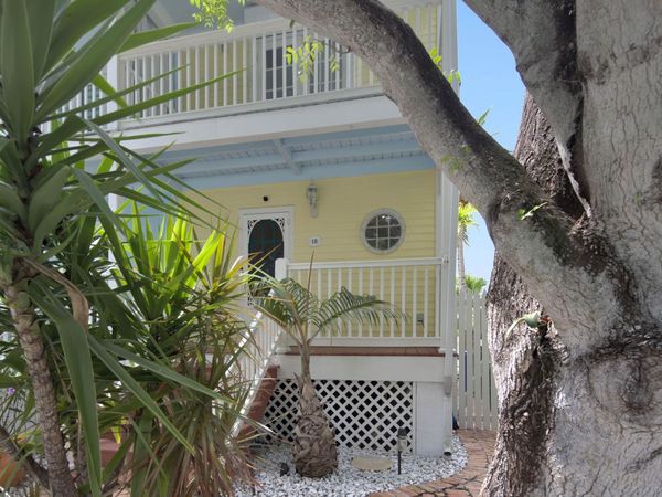 18 Golf Club Drive, KEY WEST, FL 33040
