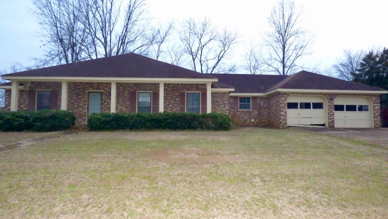 103 White Oak Ln, Florence, AL 00000 Main Photo