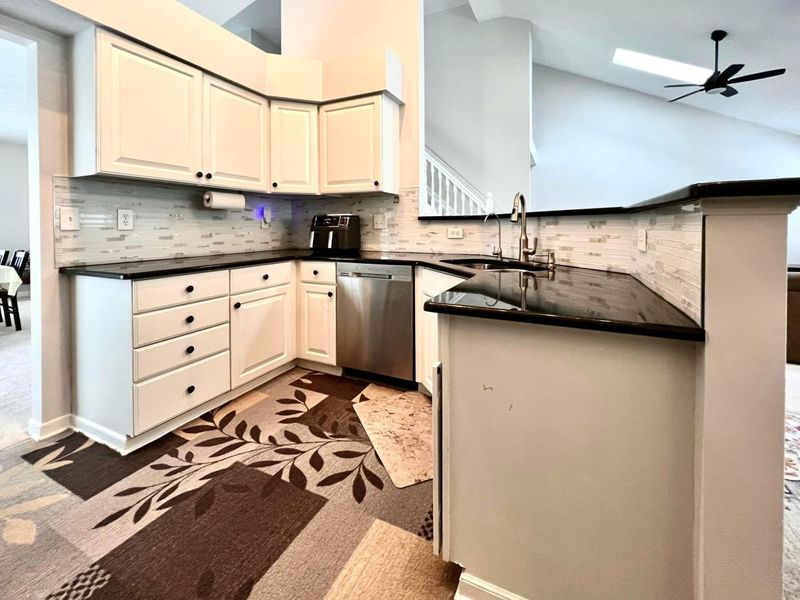 3722 Hampshire Avenue , Powell, OH 43065 Photo 15