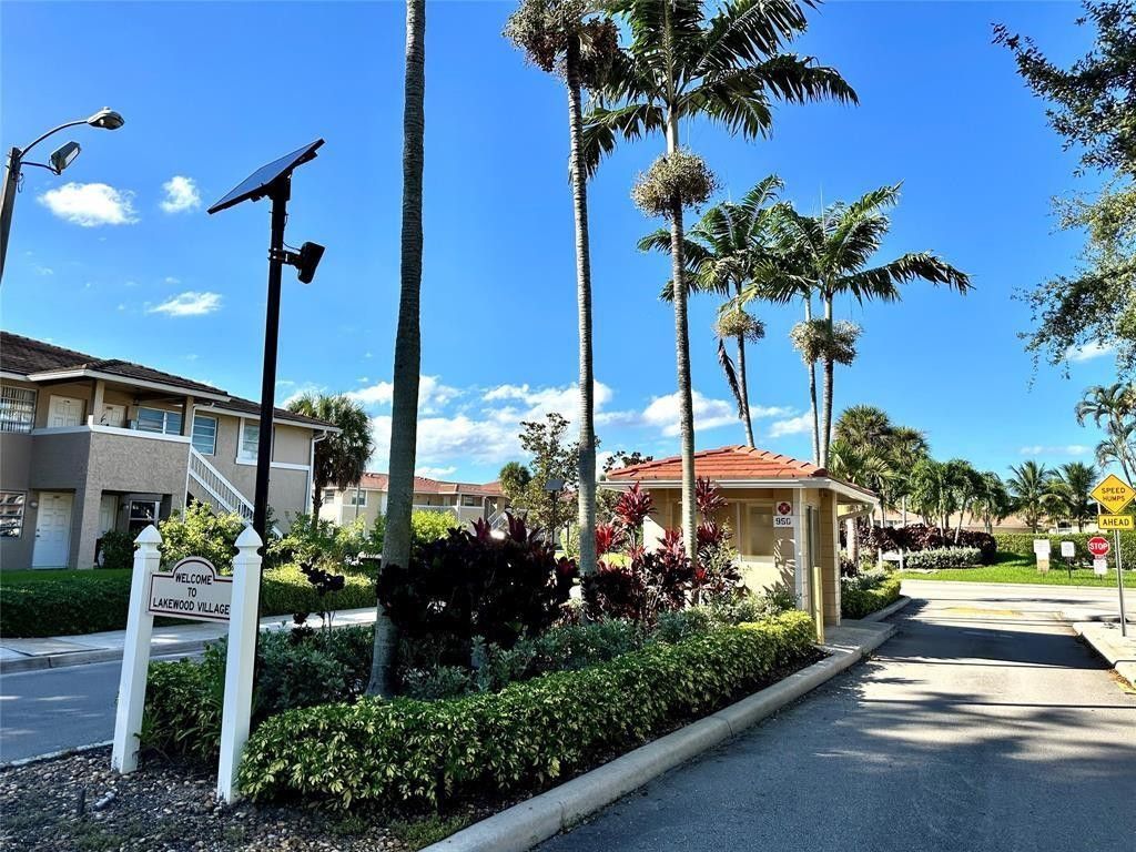 9911 Twin Lakes Dr, Unit 26-N, Coral Springs, FL 33071 Photo