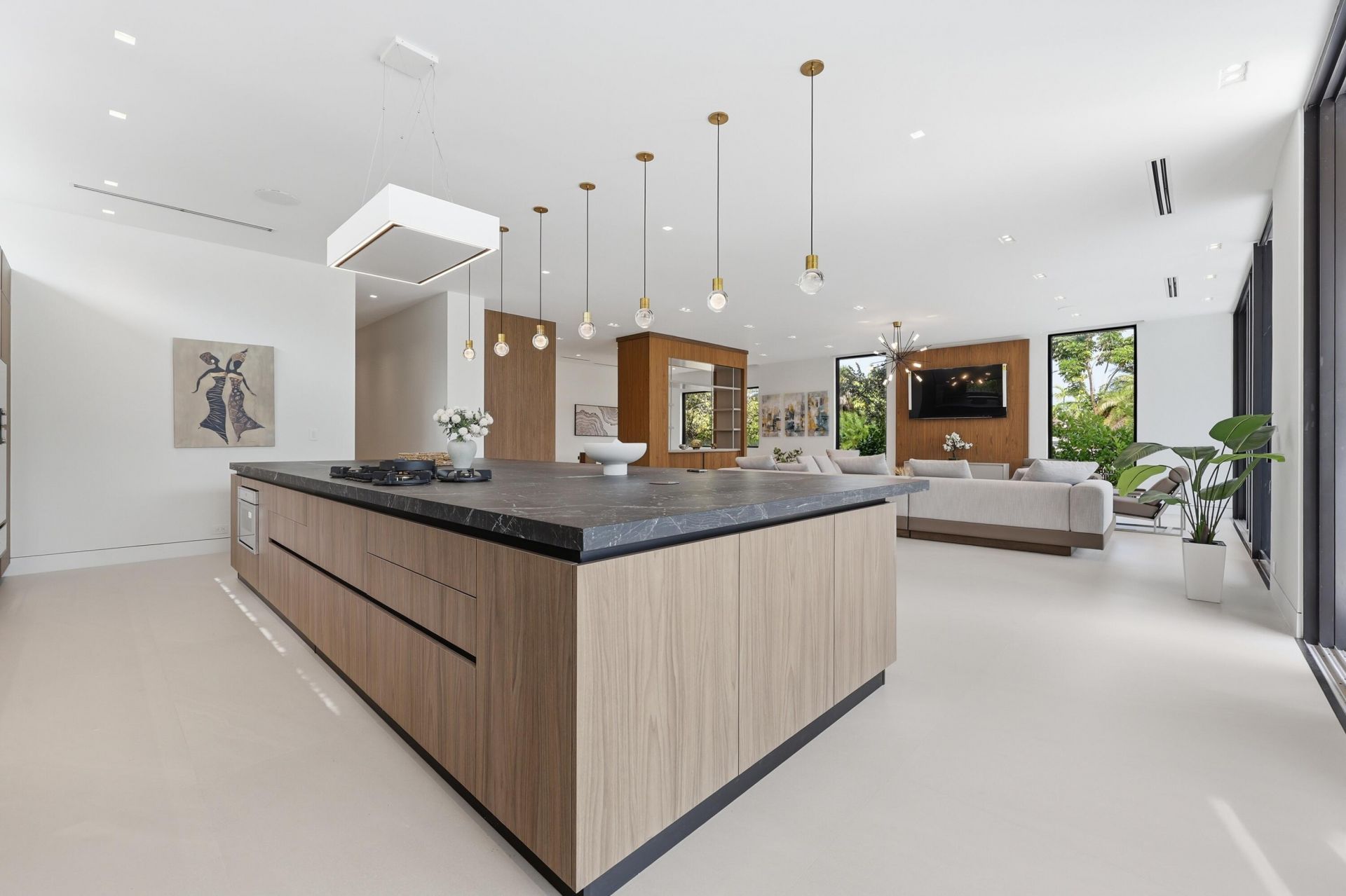 930 S Shore Drive, Miami Beach, FL 33141 Photo