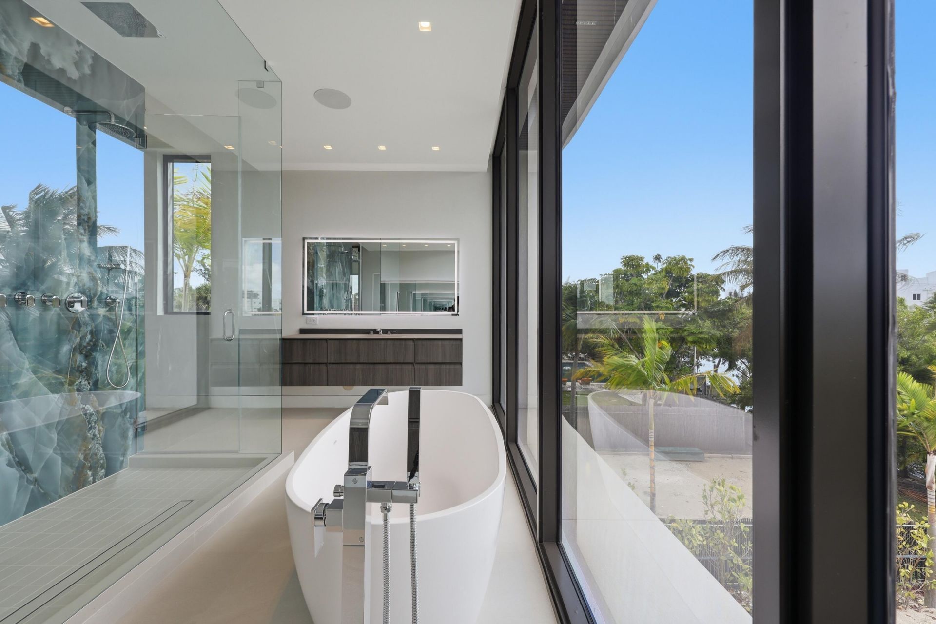 930 S Shore Drive, Miami Beach, FL 33141 Photo