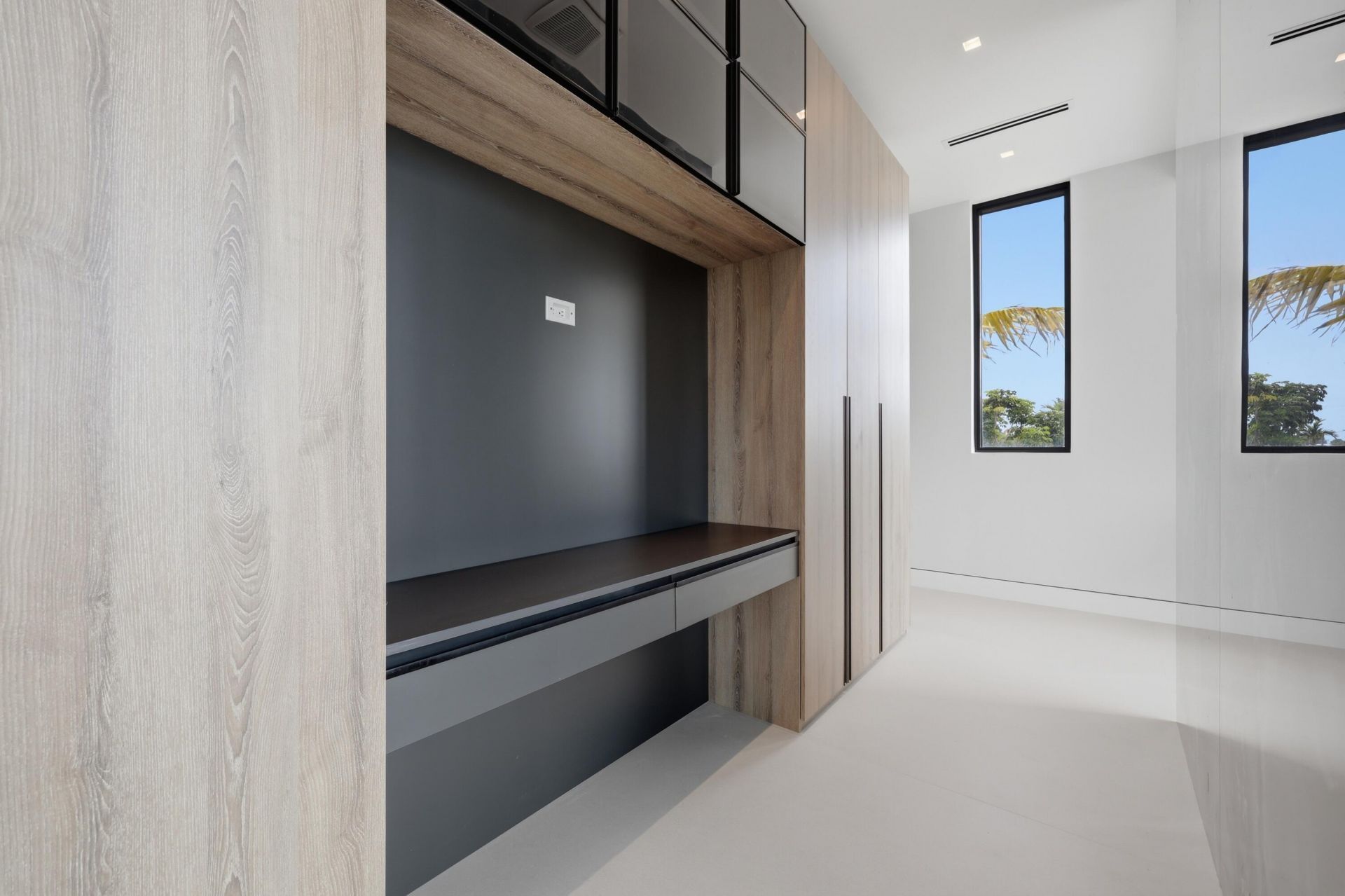 930 S Shore Drive, Miami Beach, FL 33141 Photo