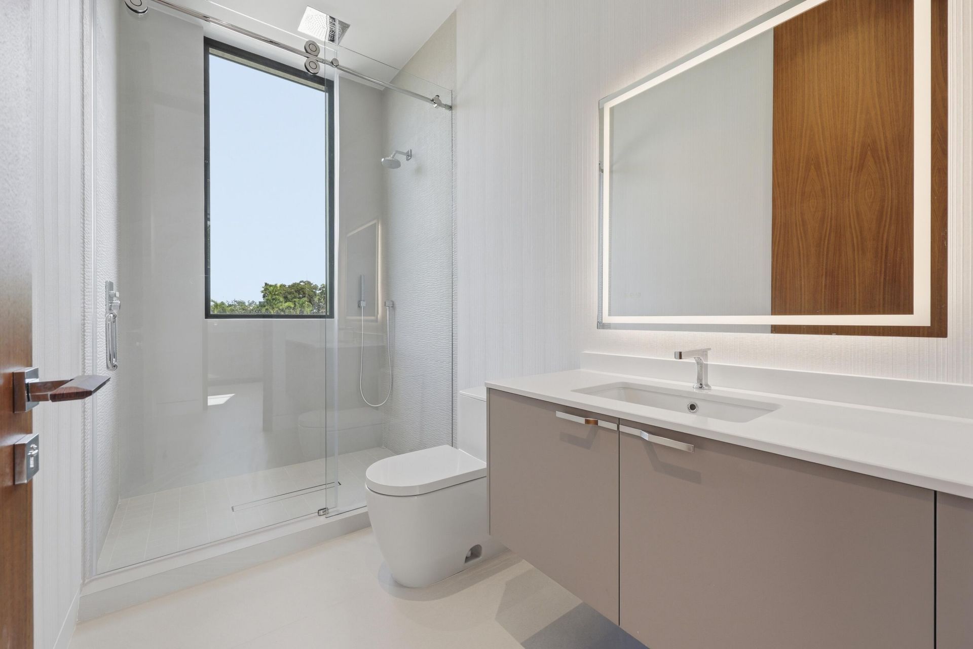 930 S Shore Drive, Miami Beach, FL 33141 Photo