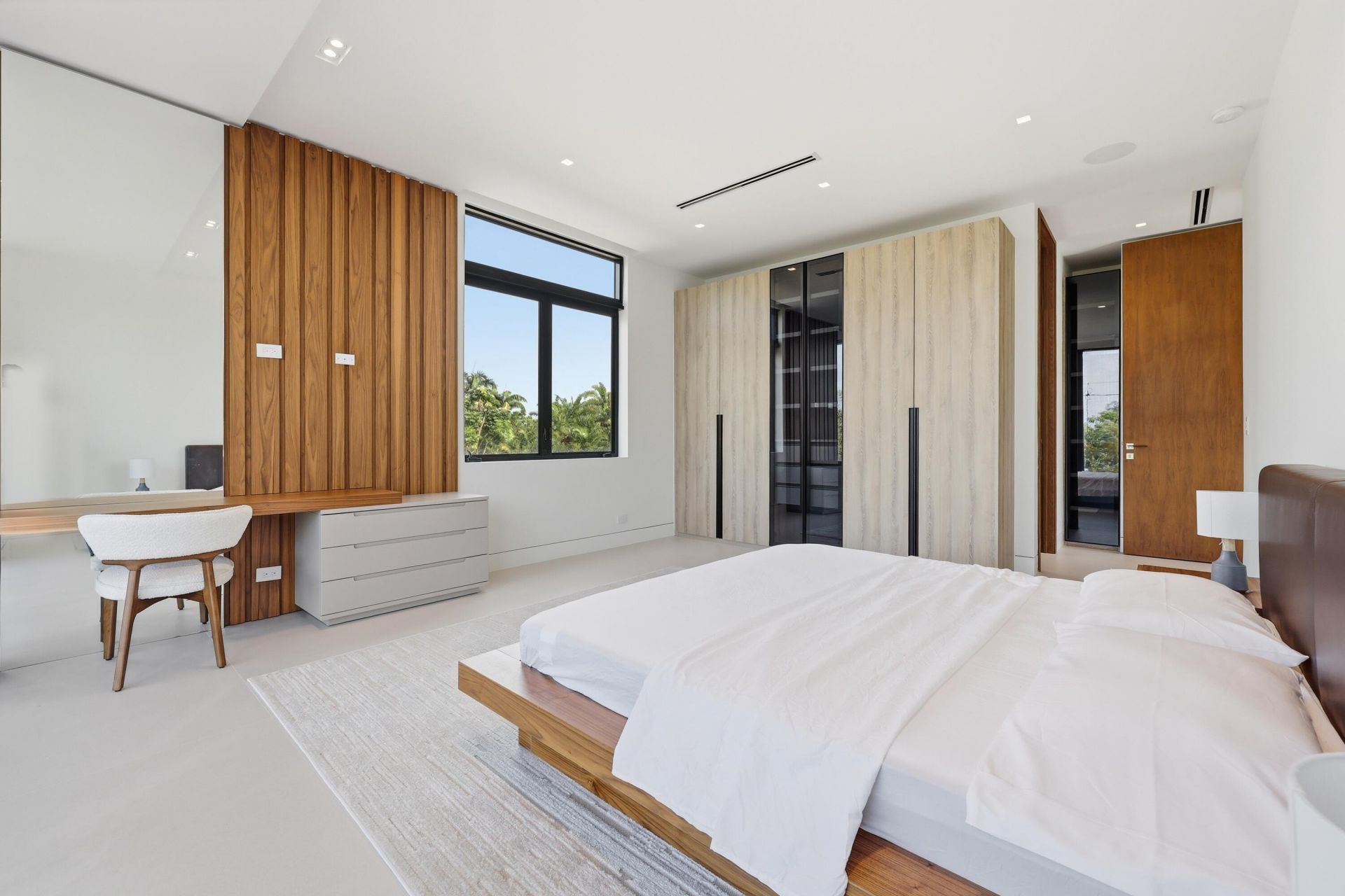 930 S Shore Drive, Miami Beach, FL 33141 Photo