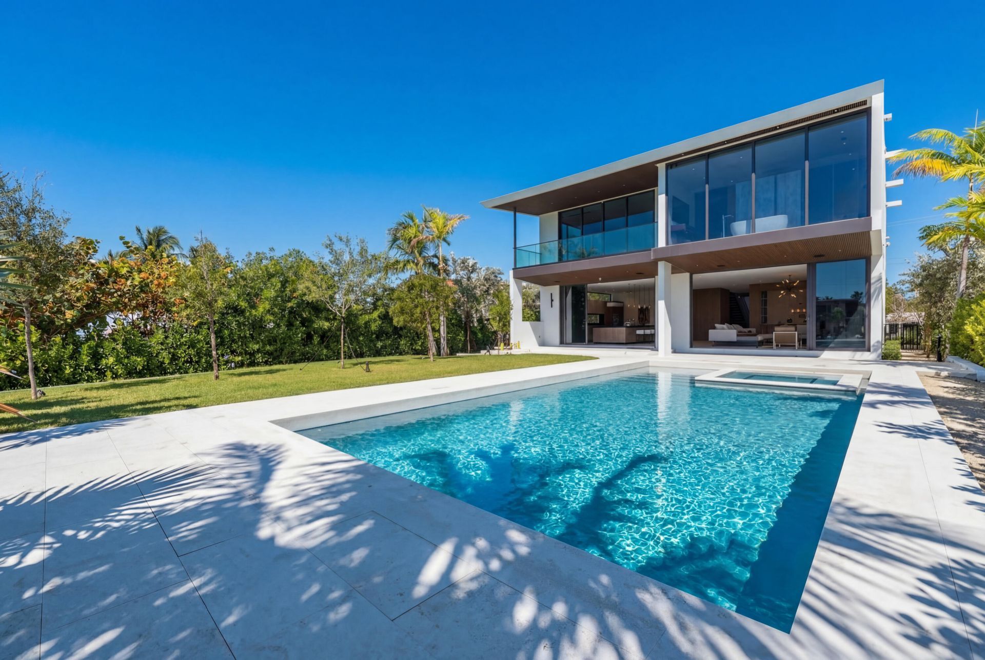 930 S Shore Drive, Miami Beach, FL 33141 Photo