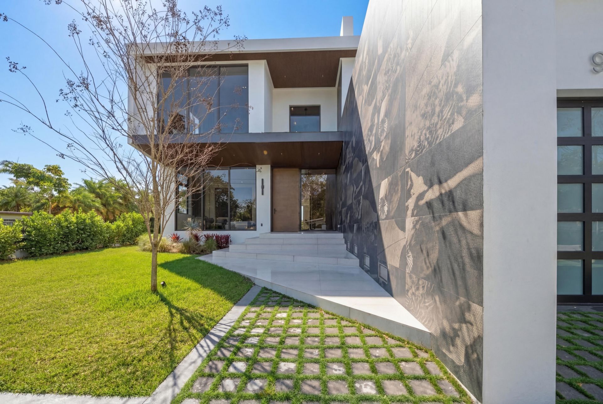 930 S Shore Drive, Miami Beach, FL 33141 Photo