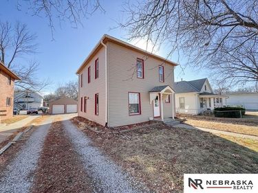 4611 Madison Avenue , Lincoln, NE 68504