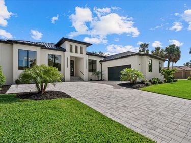 1605 LANDFALL DRIVE , NOKOMIS, FL 34275