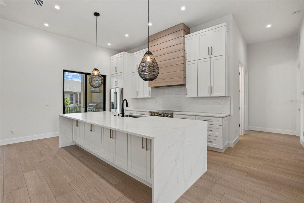 1605 Landfall Drive , Nokomis, FL 34275 Photo