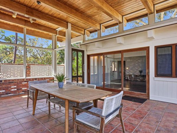 1239 ALCAZAR WAY S, ST PETERSBURG, FL 33705