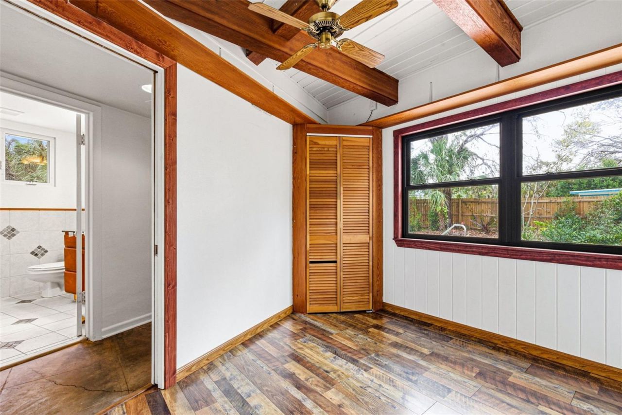 1239 Alcazar Way S, Saint Petersburg, FL 33705 Photo