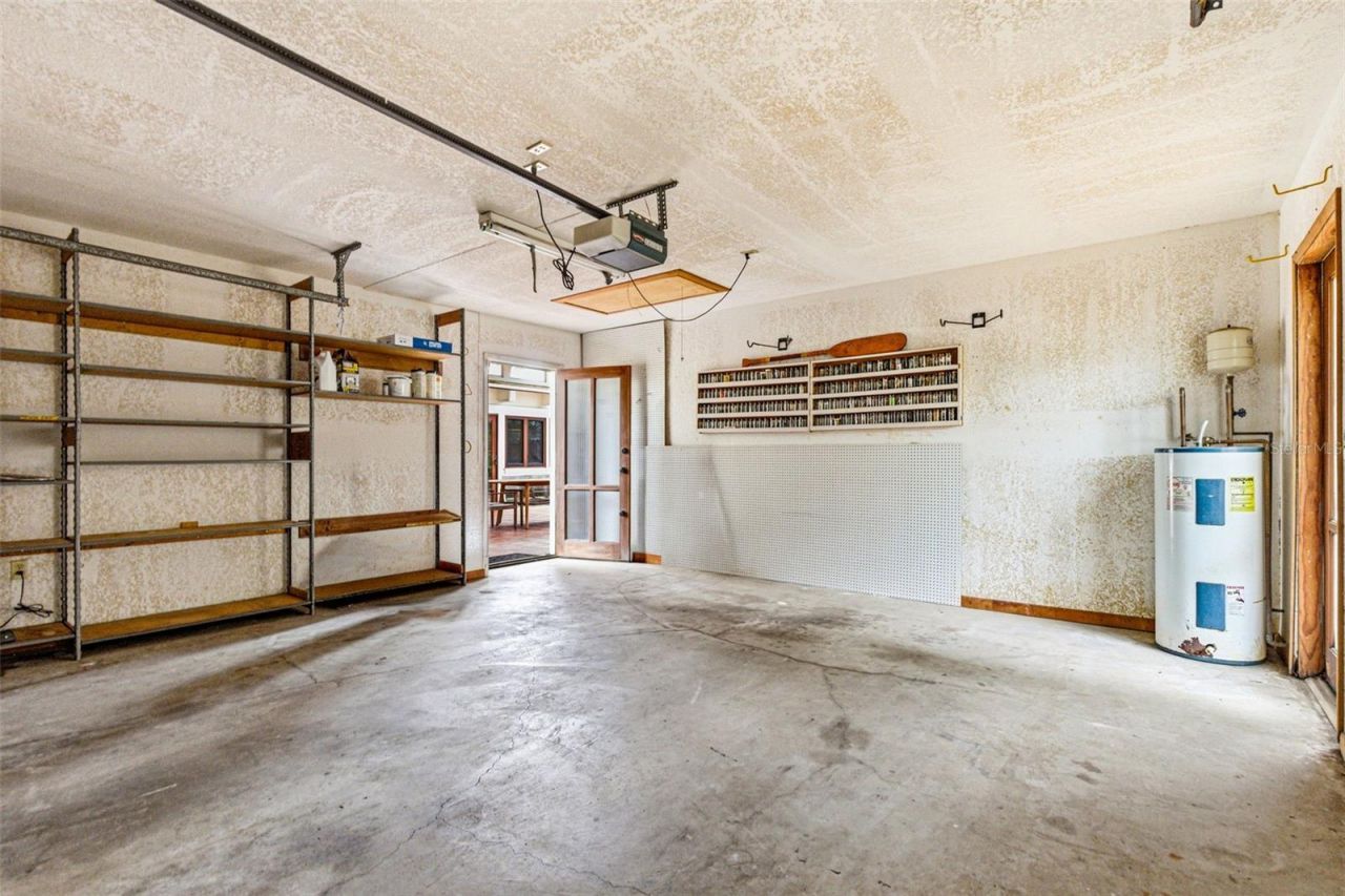 1239 Alcazar Way S, Saint Petersburg, FL 33705 Photo