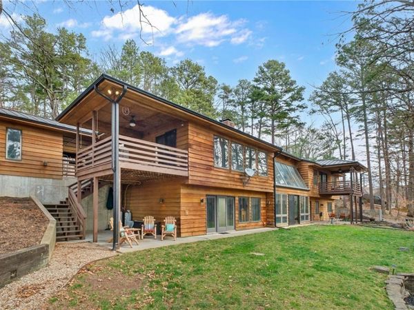 1 Croglin Lane, Bella Vista, AR 72714