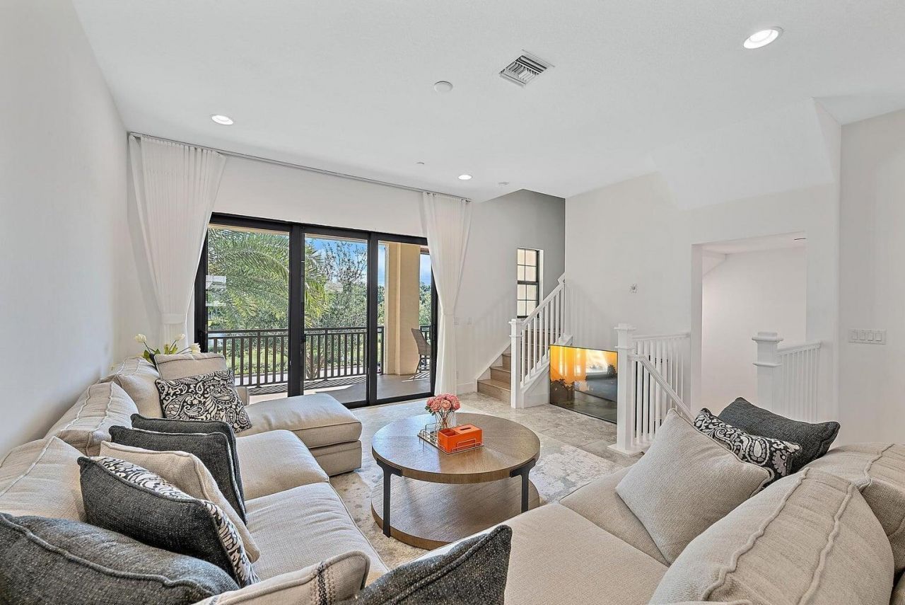 12913 Alton Road, Palm Beach Gardens, FL 33418 Photo