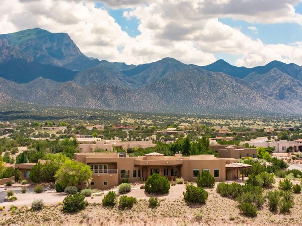 1 Dream Catcher Trail , Placitas, NM 87043