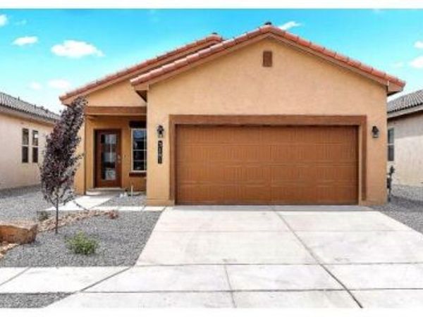 10650 Valedon Lane SW, Albuquerque, NM 87121