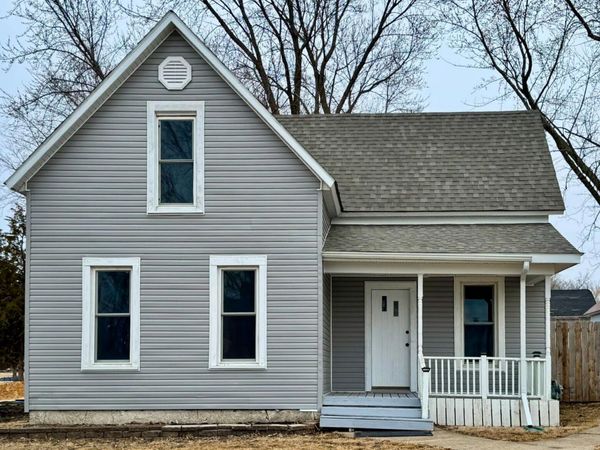 213 N 1st Street, Ogden, IA 50212