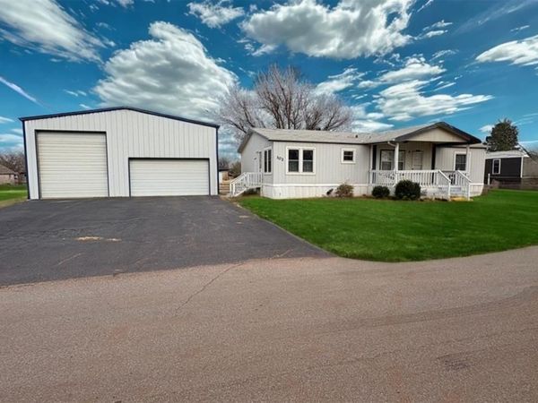 302 S 2nd Street, Canute, OK 73626