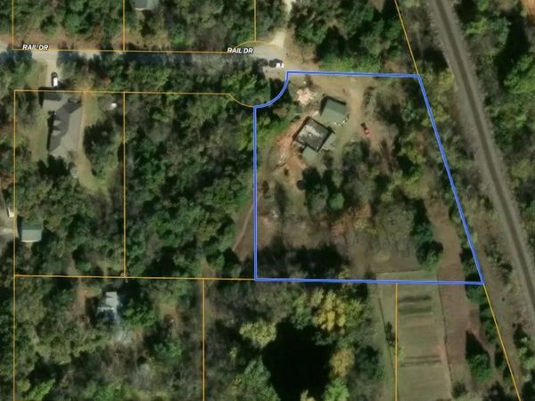 624 Rail Road, Edmond, OK 73025