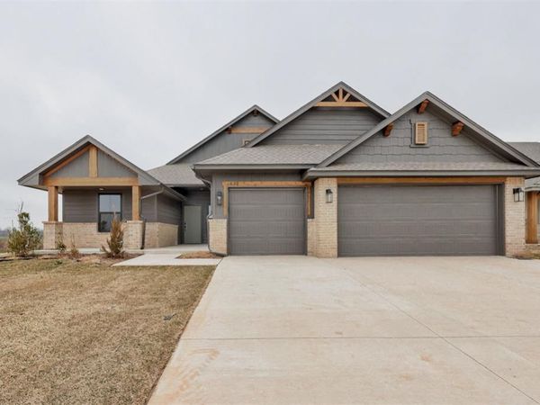 632 Honey Springs Lane, Shawnee, OK 74804