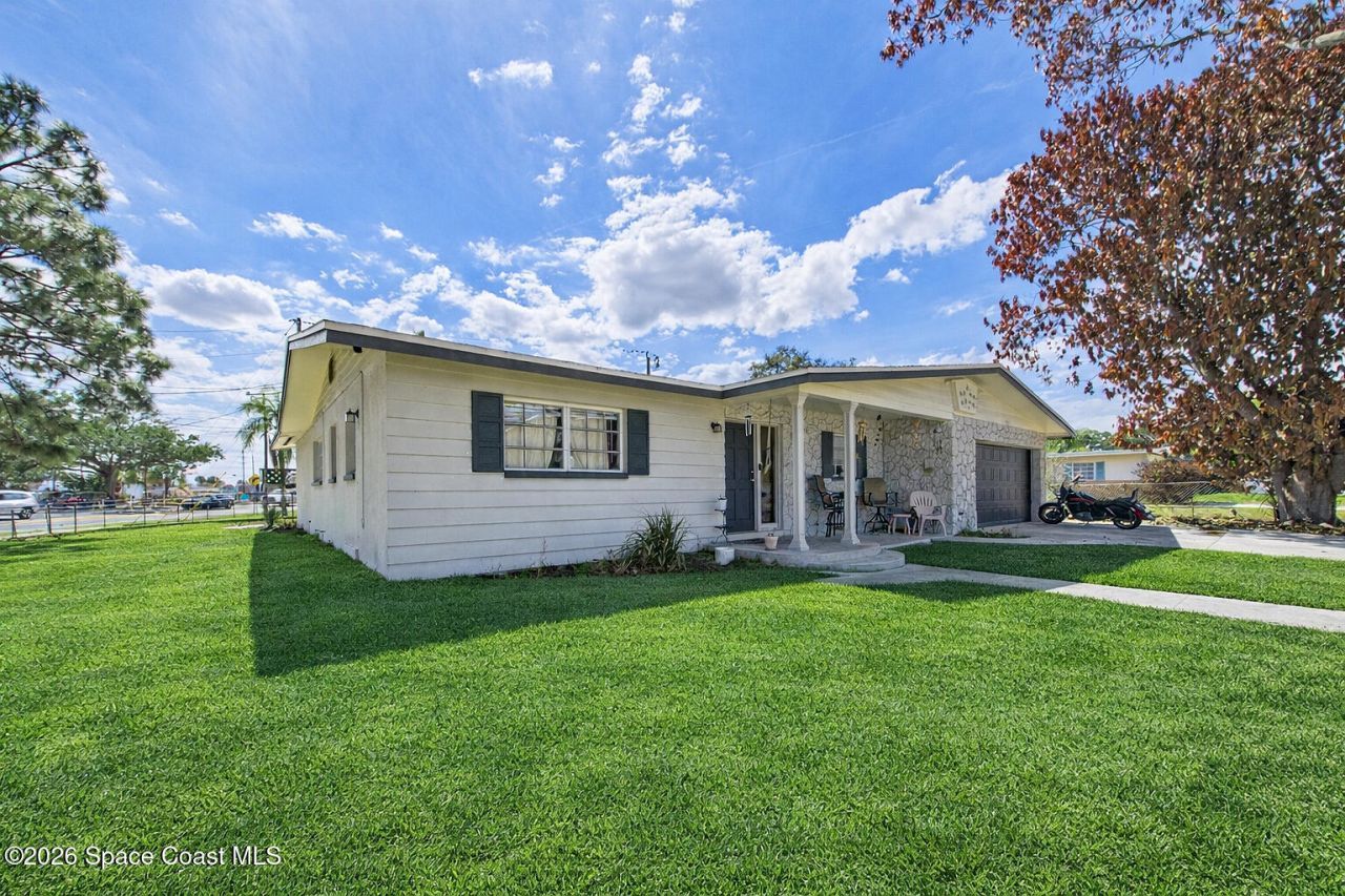 1300 Lester Court , Merritt Island, FL 32952 Photo