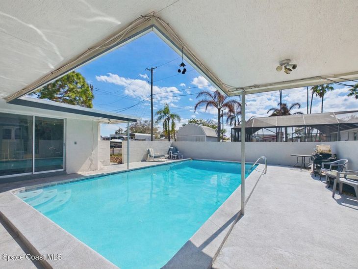 1300 Lester Court, Merritt Island, FL 32952