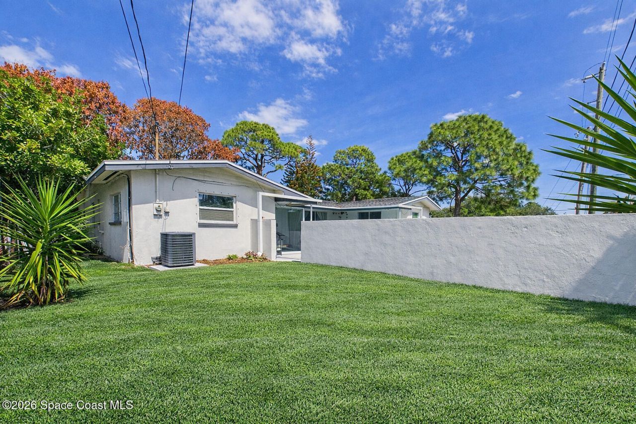 1300 Lester Court , Merritt Island, FL 32952 Photo