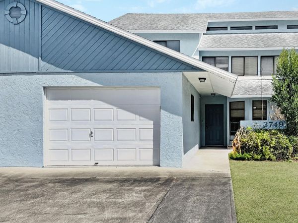 3749 Canberra Court , Titusville, FL 32780