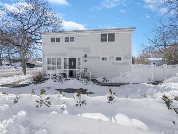 180 N Wantagh Avenue , Bethpage, NY 11714