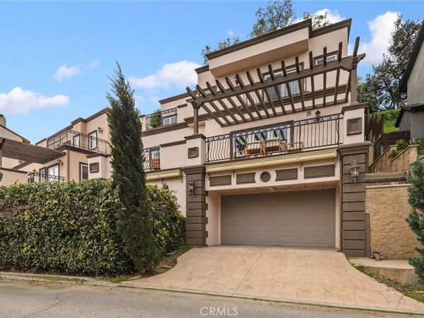 823 Oneonta, South Pasadena, CA 91030