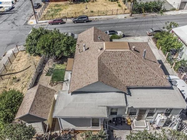 819 819 W 3rd St, Antioch, CA 94509