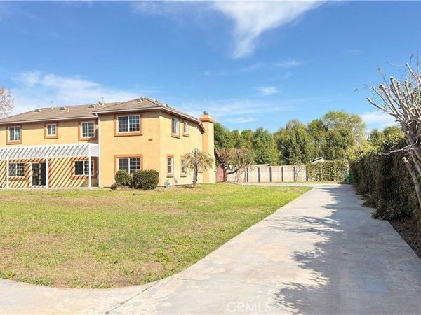 13537 Monte Vista, Chino, CA 91710