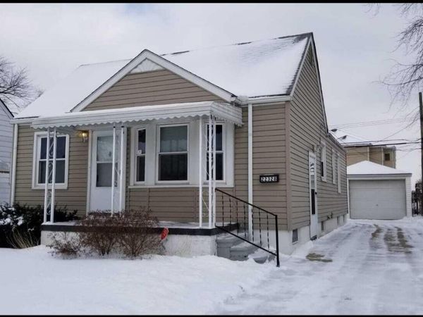 22328 Firwood Avenue, Eastpointe, MI 48021