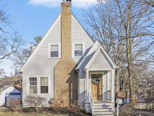 919 5th Street, Ann Arbor, MI 48103