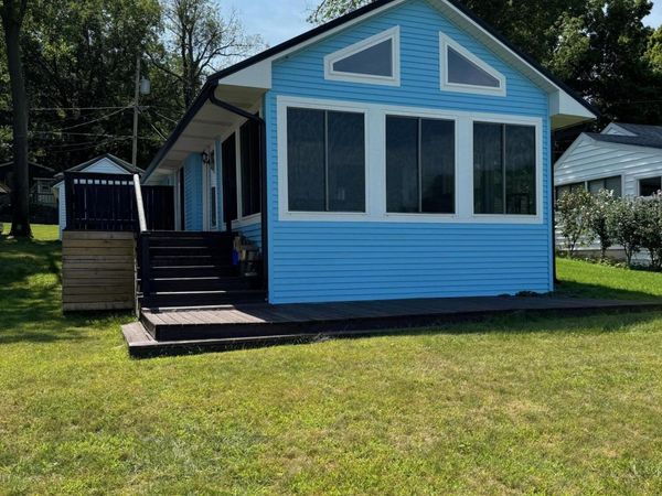 9222 Beech Drive, Reading, MI 49274