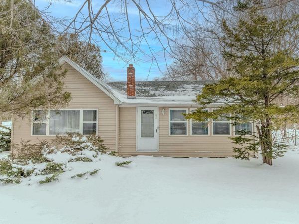 5935 Sawyer Road, Sawyer, MI 49125